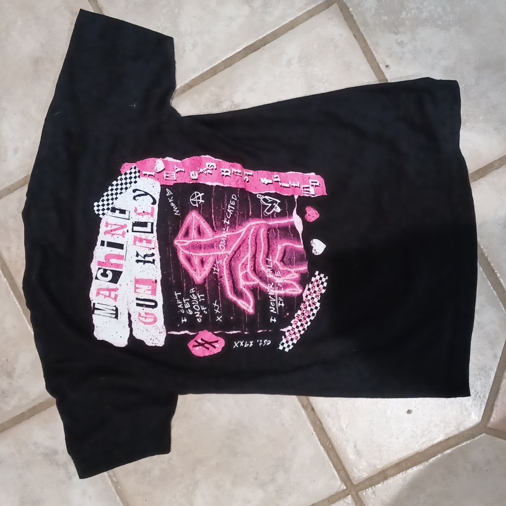 Machine Gun Kelly Shirt, Small